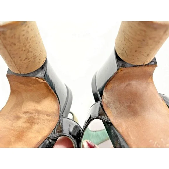 Chanel "Chateau Chanel" Wine Cork Heel Pumps Black Patent w Blue Accent Sz 37.5 - Picture 12 of 12